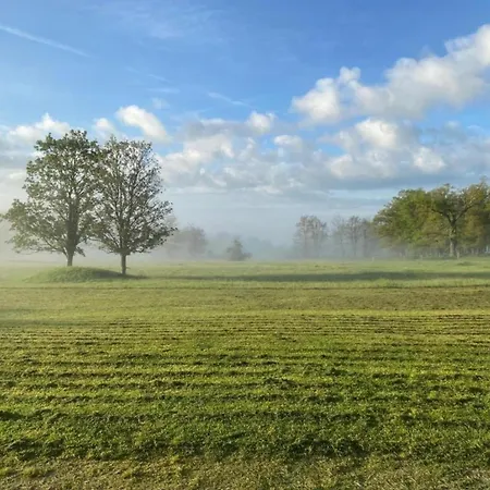 Markets & Meadows Retreat *