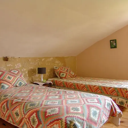 Holiday home Picturesque With Pool Saint-Eutrope-de-Born