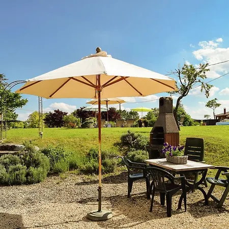 Markets & Meadows Retreat * 圣卓普德博尔